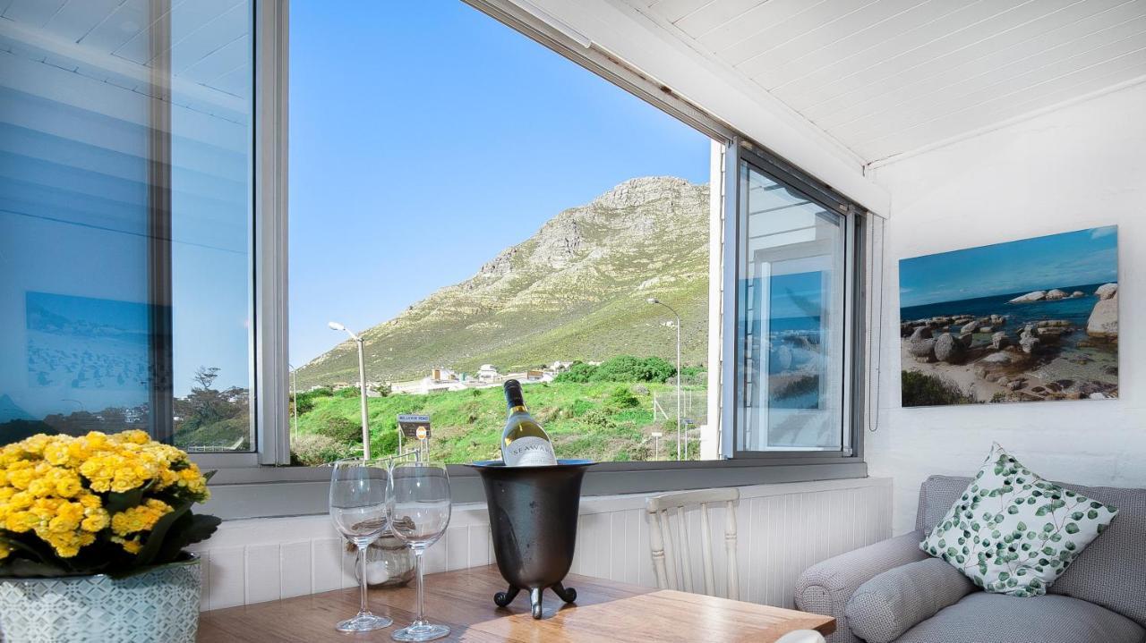 Penguins View Guesthouse Simonʼs Town Exteriér fotografie