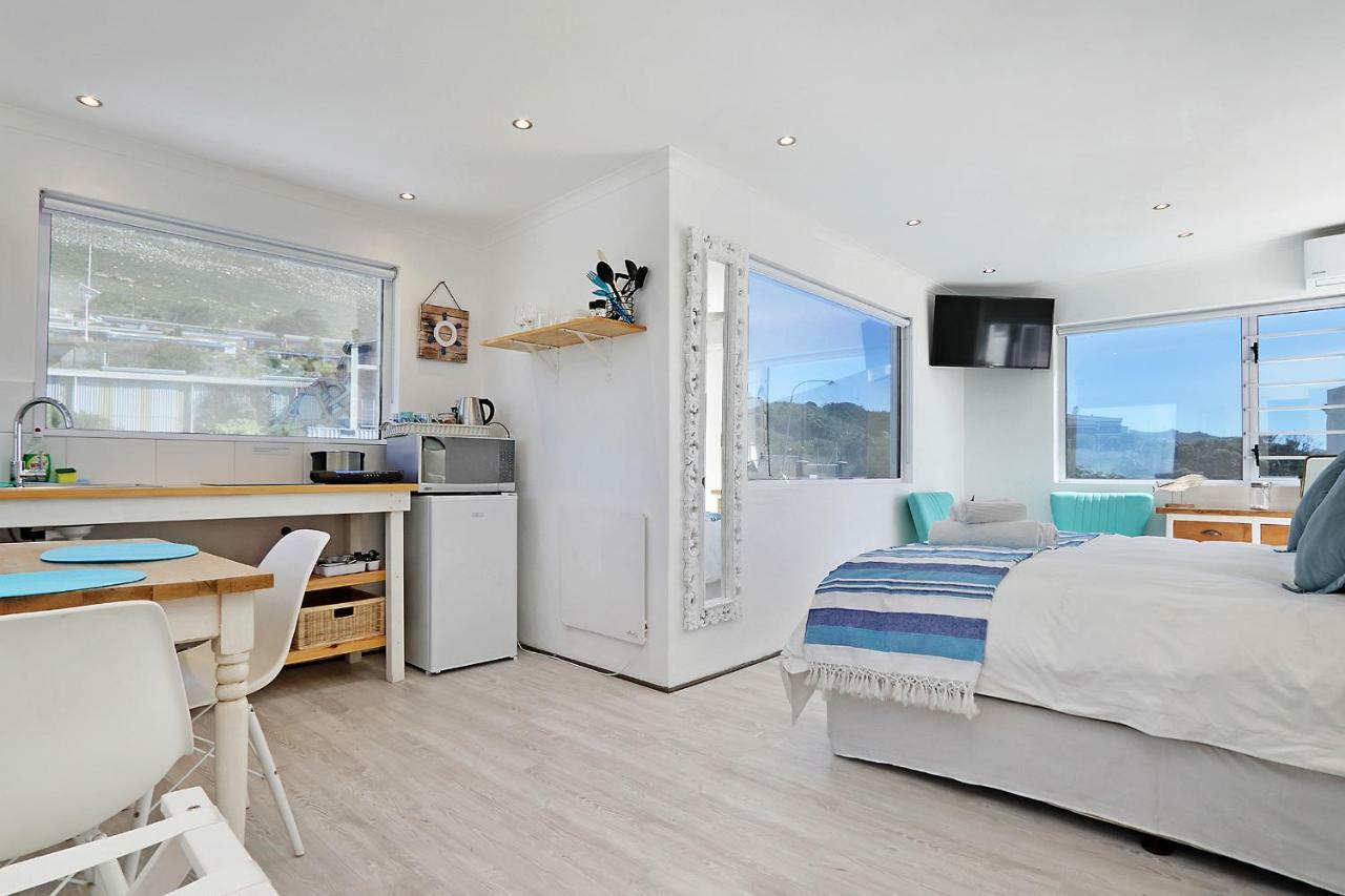 Penguins View Guesthouse Simonʼs Town Exteriér fotografie